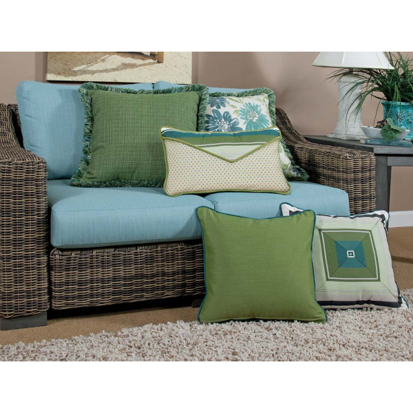 South Sea Rattan All Weather Baltic 5 Piece Throw Pillow Set